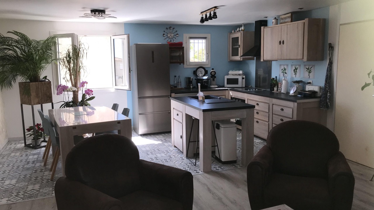 Photo of Livingroom in Pomerols