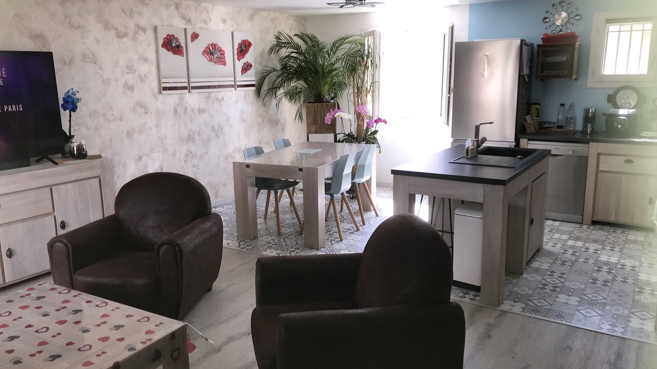 Photo of Livingroom in Pomerols