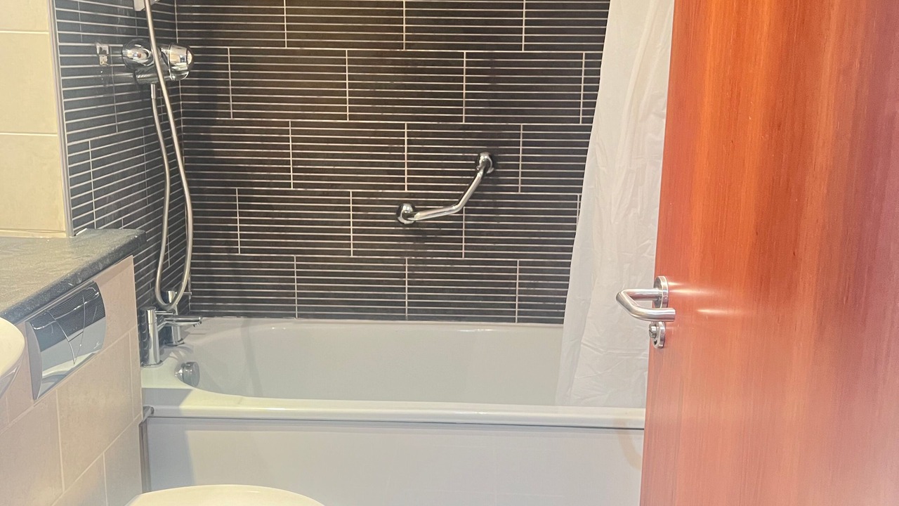 Photo of Bathroom in Kenilworth