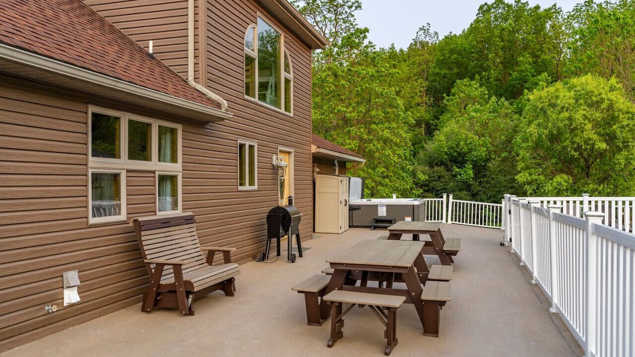 Photo of Outdoor in Mount Aetna