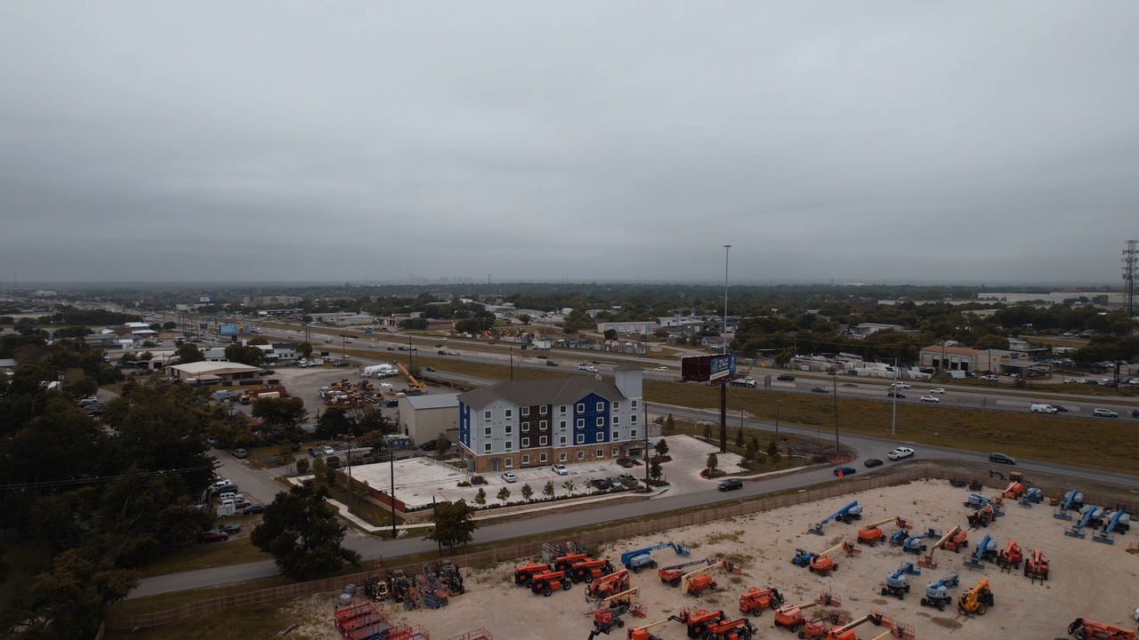 Photo of Outdoor in McNeil
