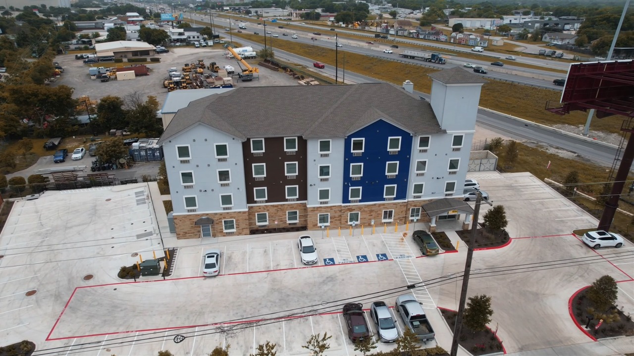 Photo of Outdoor in McNeil