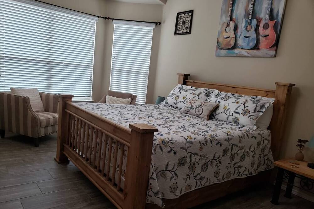 Photo of Bedroom in Killeen