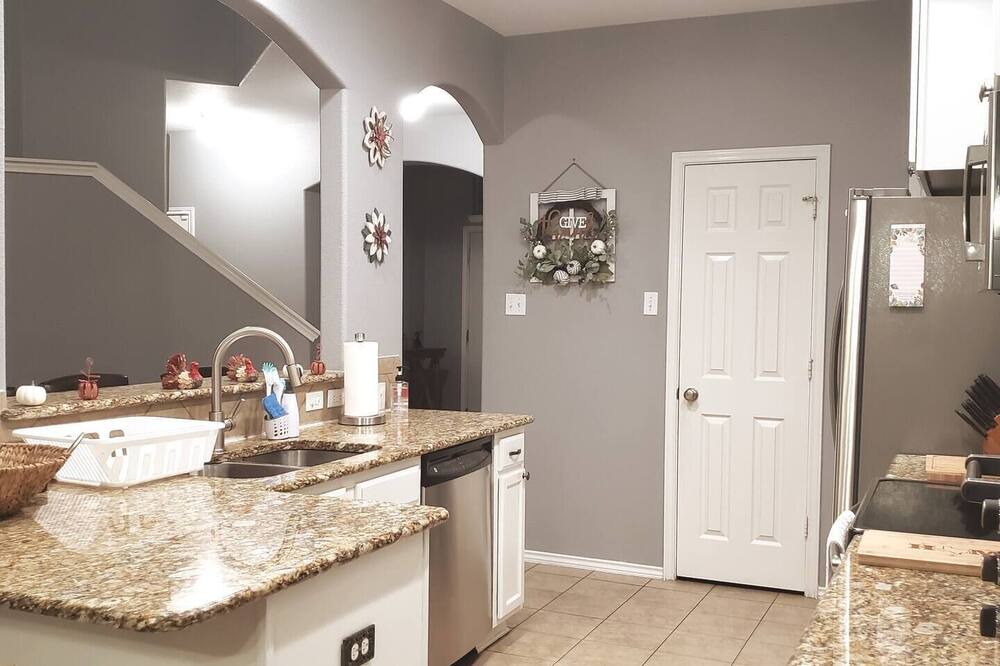 Photo of Kitchen in Killeen