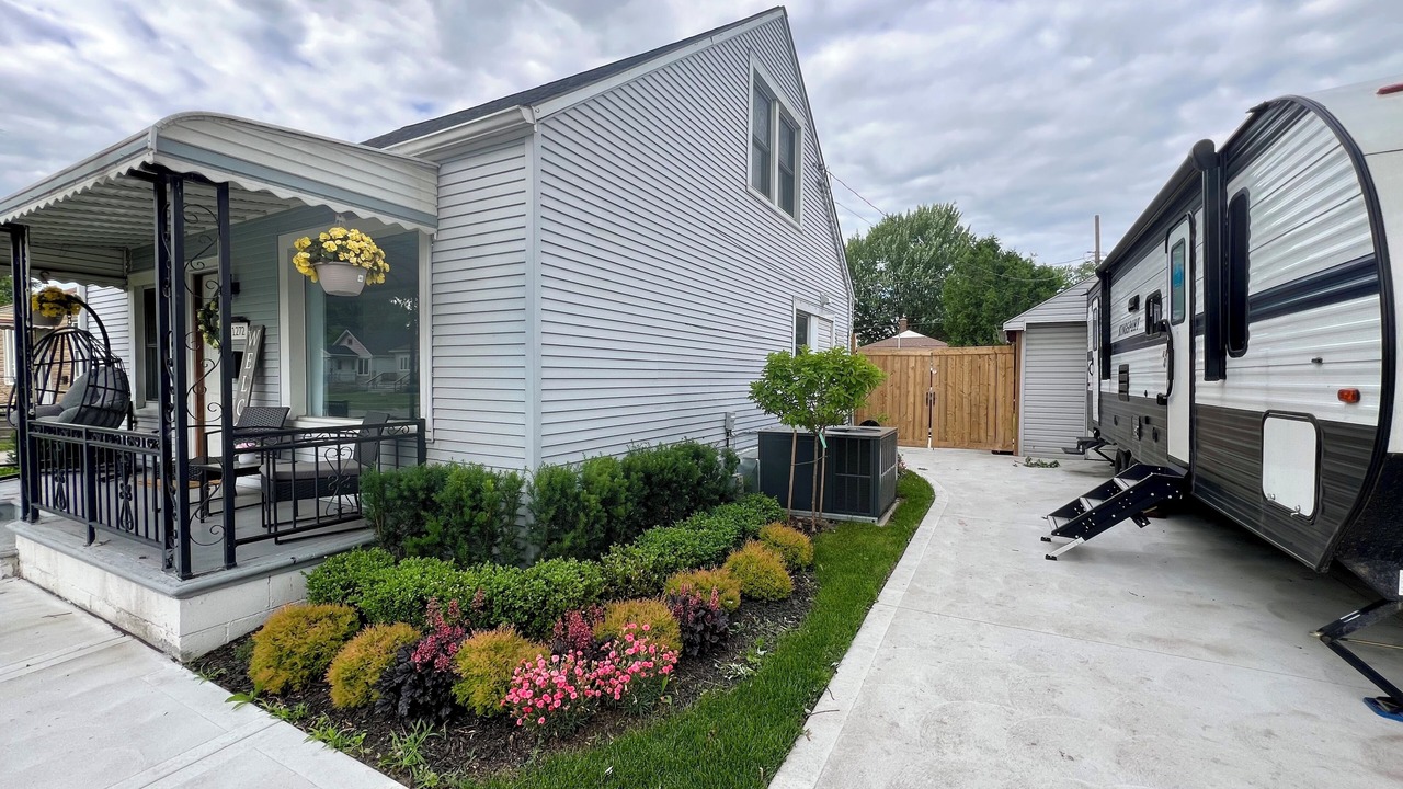 Photo of Outdoor in Windsor
