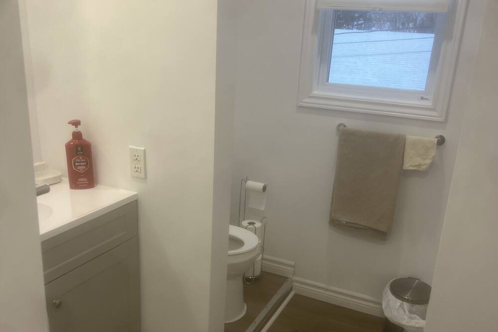 Photo of Bathroom in Stephenville