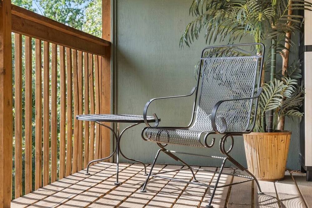 Photo of Outdoor in Notch Estates