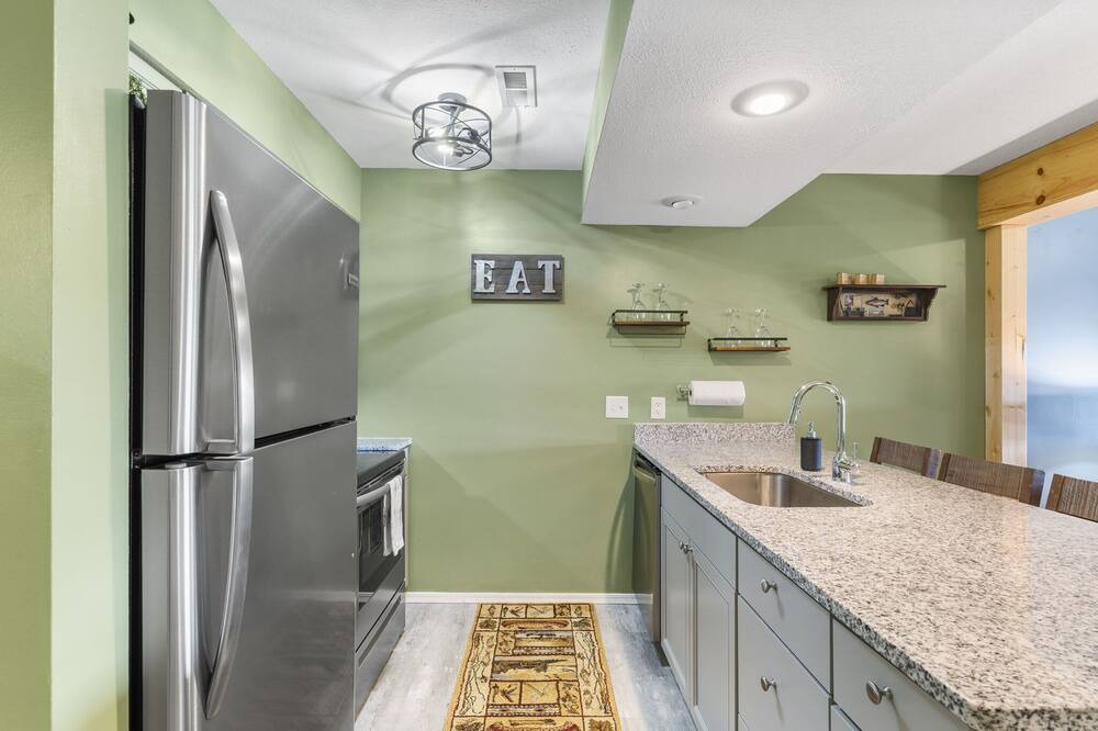 Photo of Others in Notch Estates