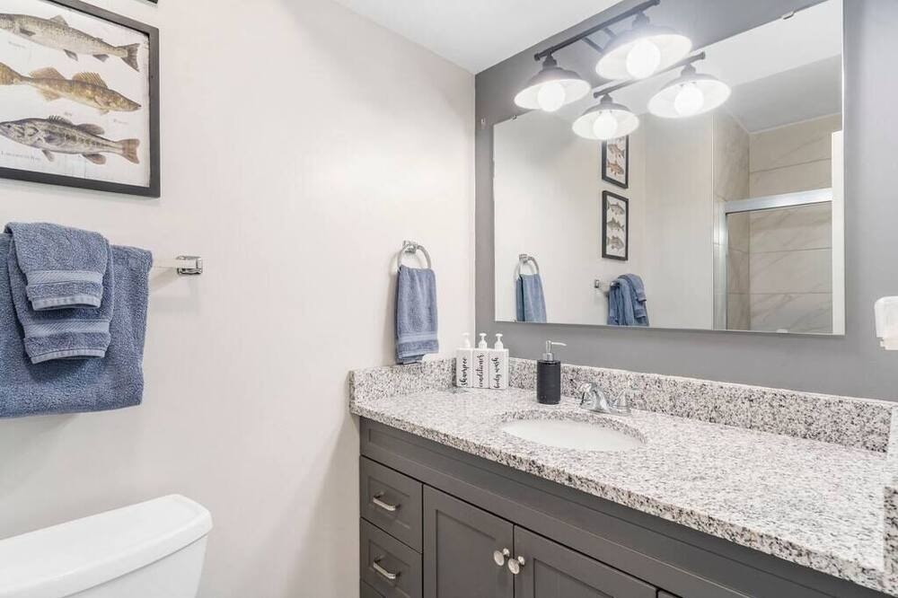 Photo of Bathroom in Notch Estates