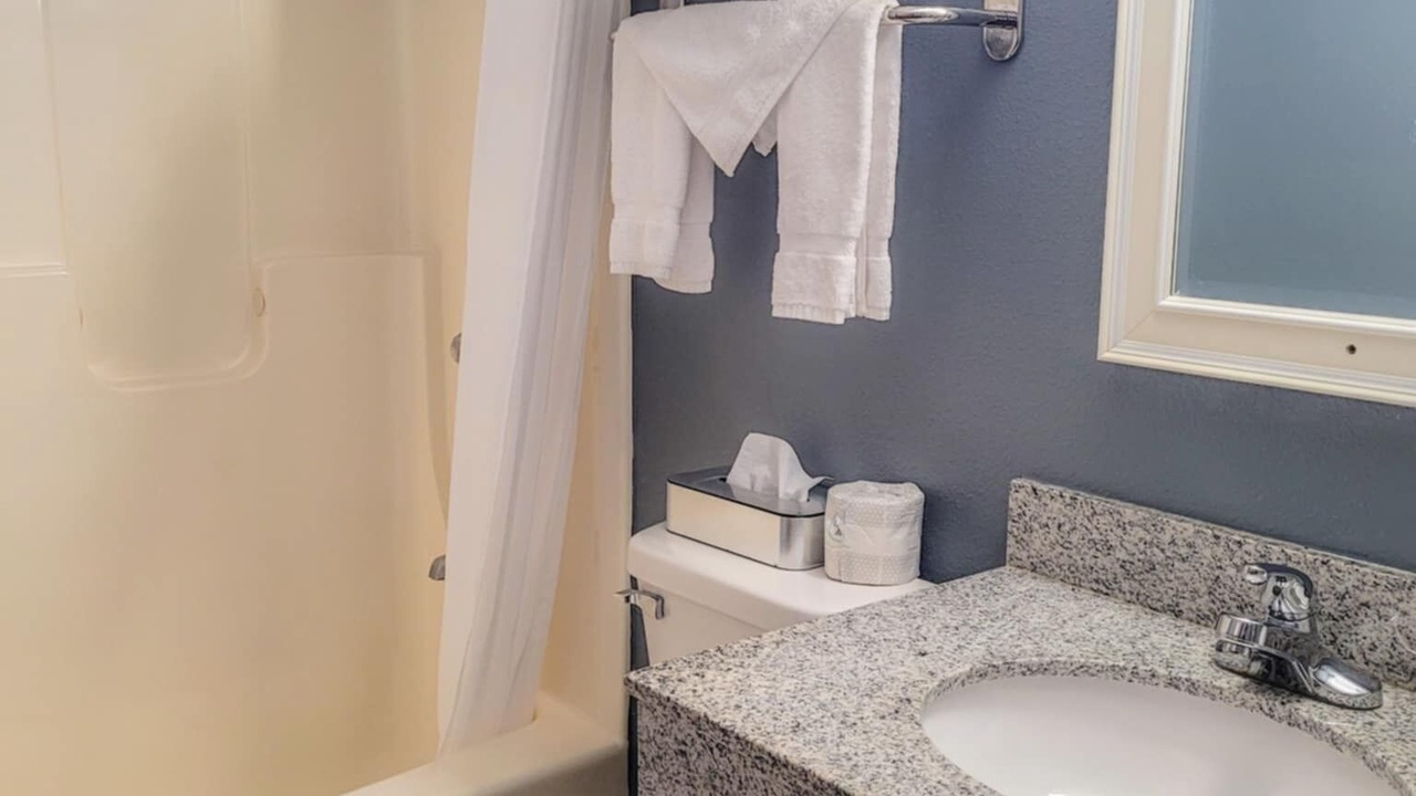 Photo of Bathroom in Spencer