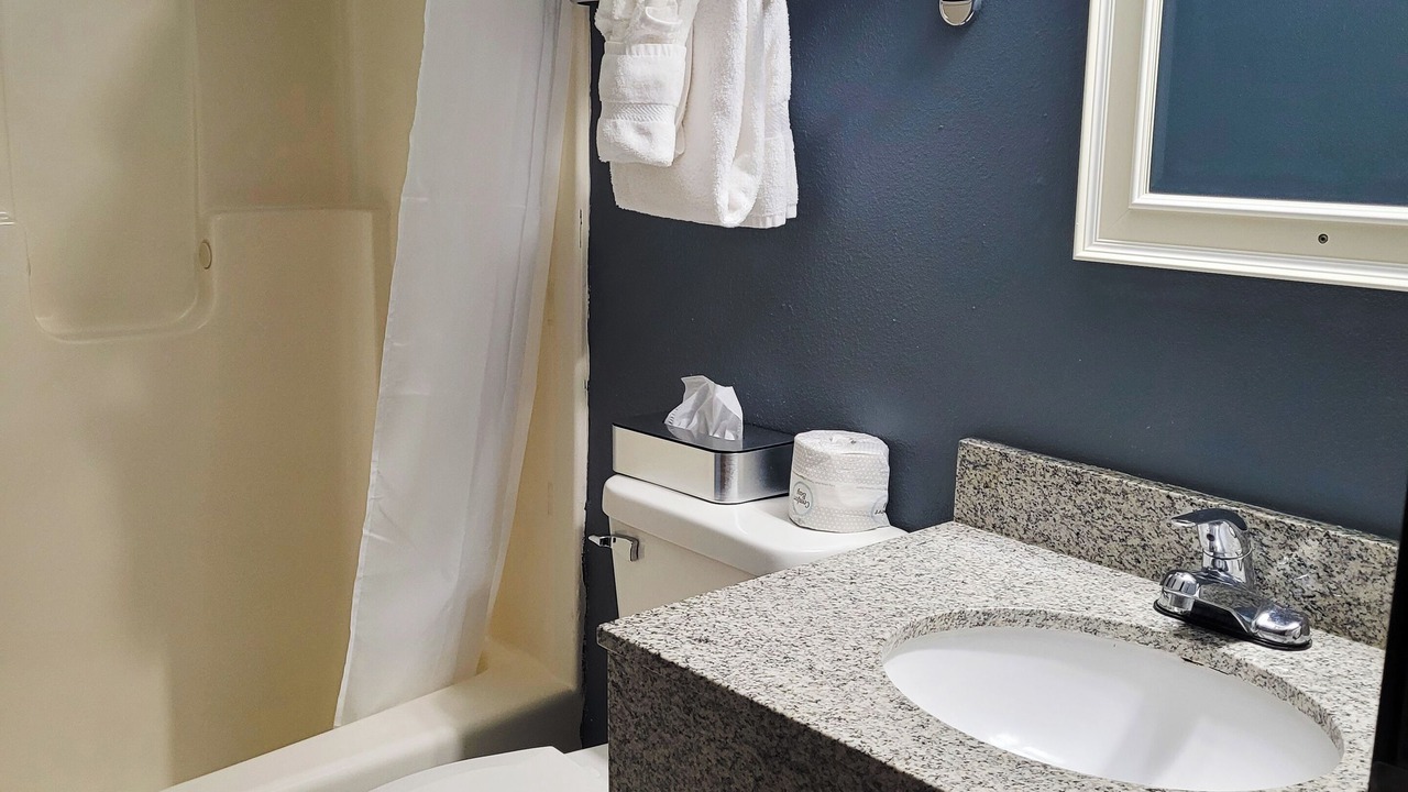 Photo of Bathroom in Spencer