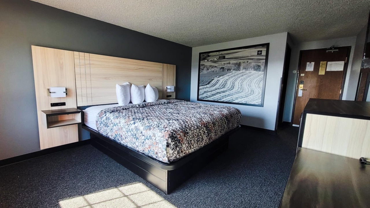 Photo of Bedroom in Spencer