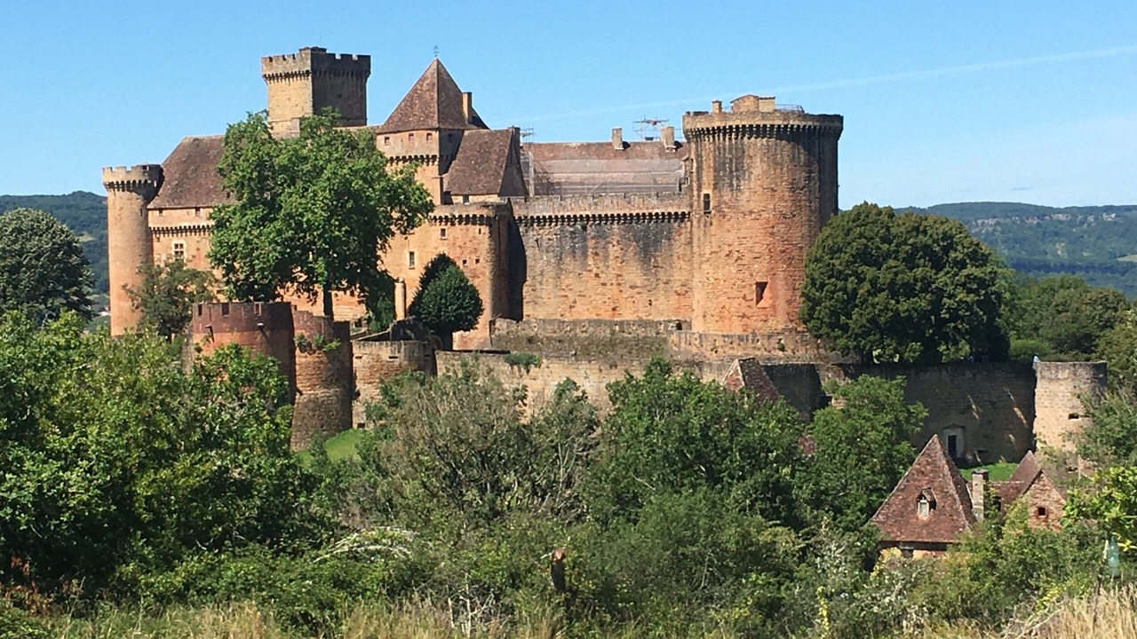 Photo of Buildings in Prudhomat