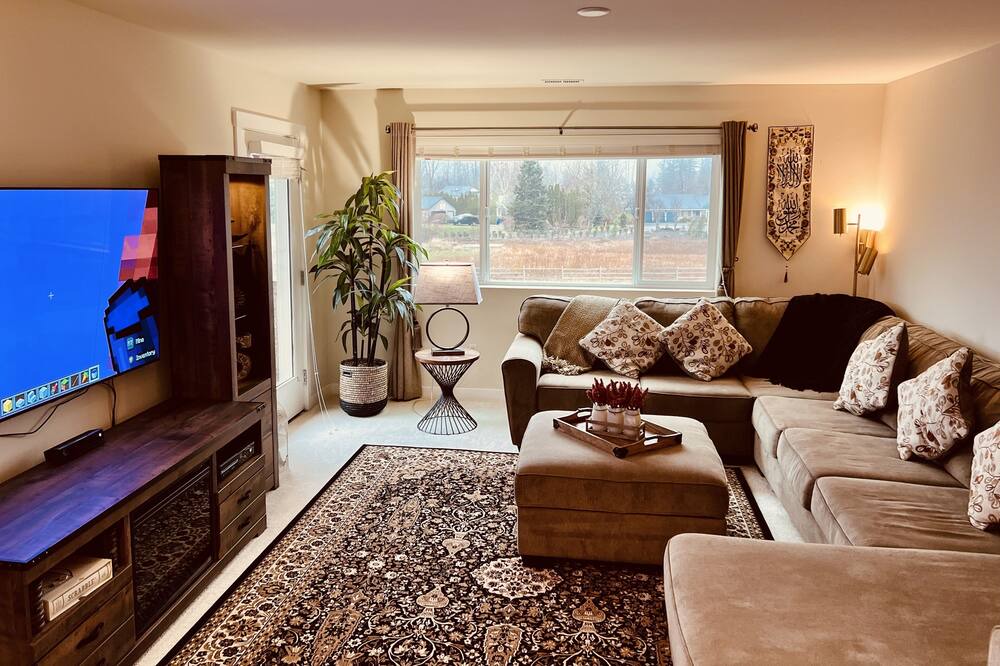 Photo of Livingroom in North Bend