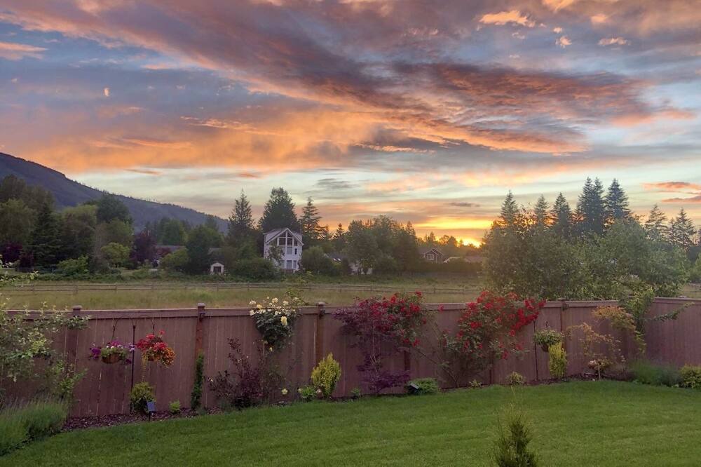 Photo of Outdoor in North Bend