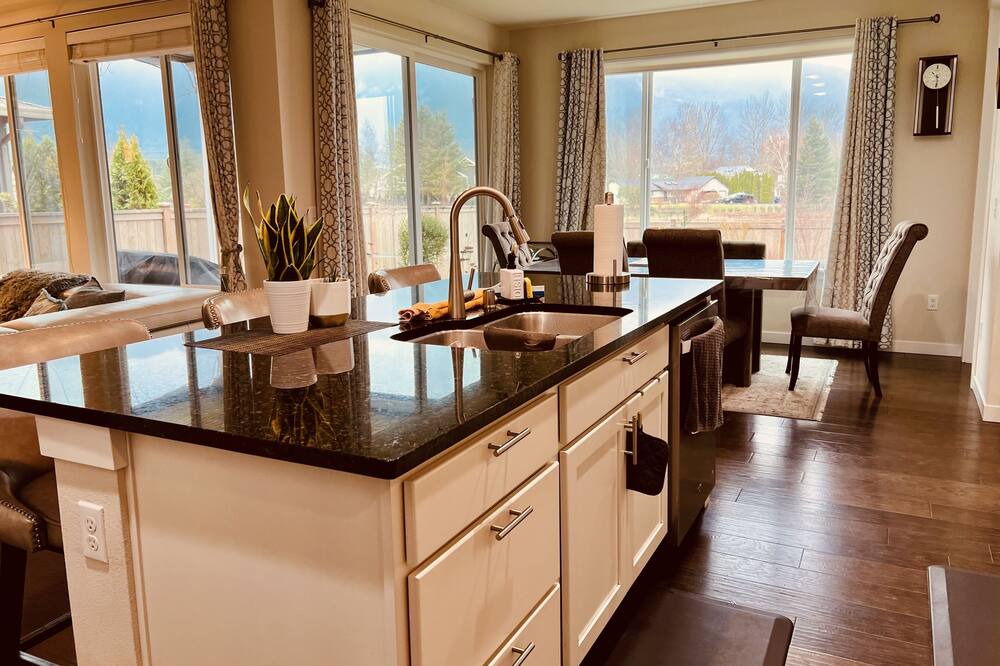 Photo of Others in North Bend