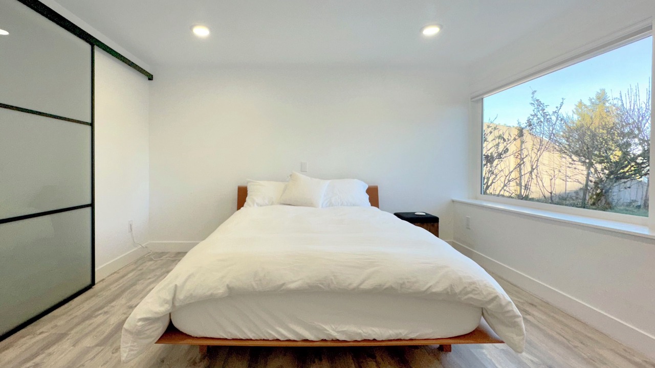 Photo of Others in Matthews Beach