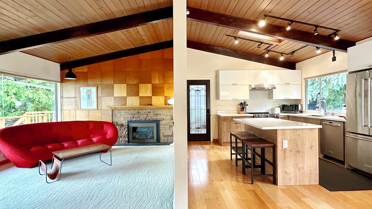 Photo of Kitchen in Matthews Beach