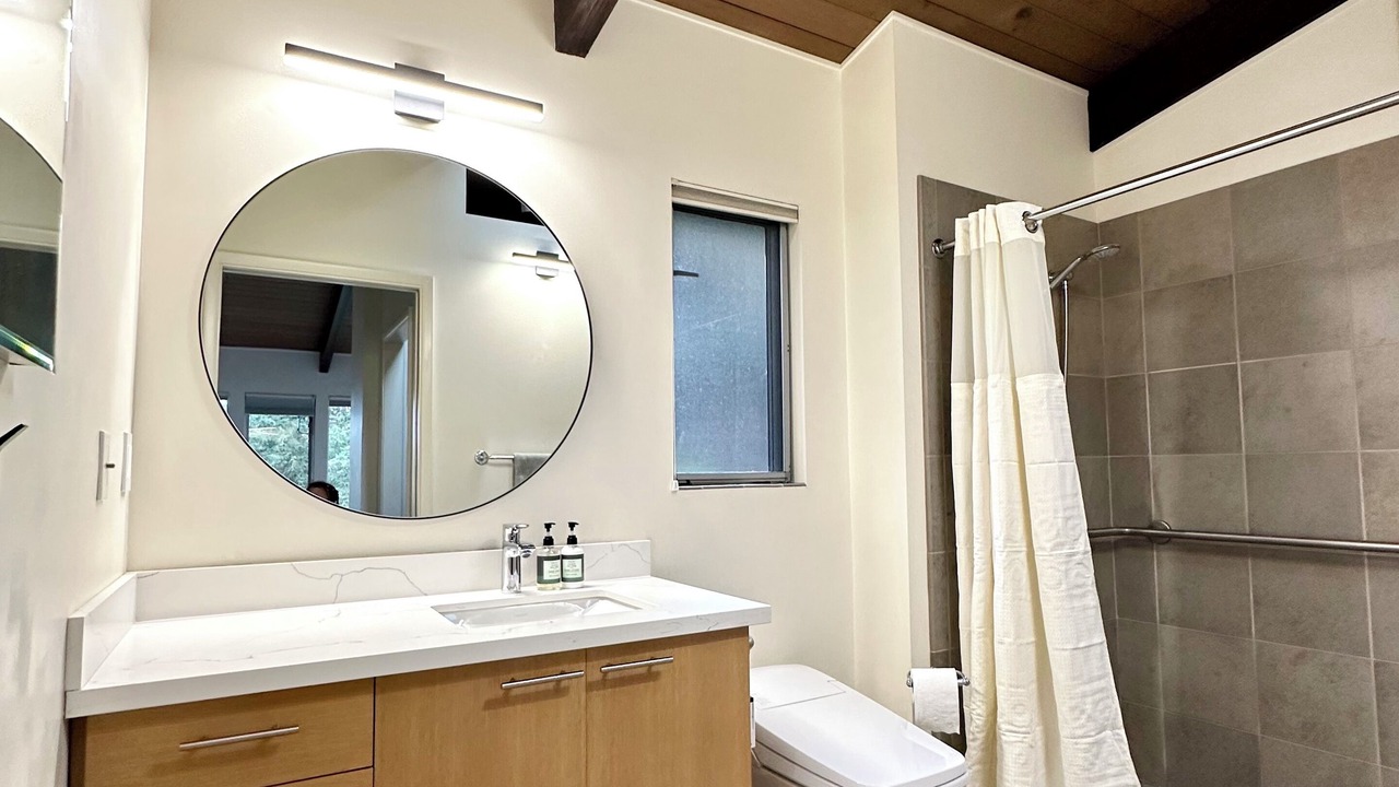 Photo of Others in Matthews Beach