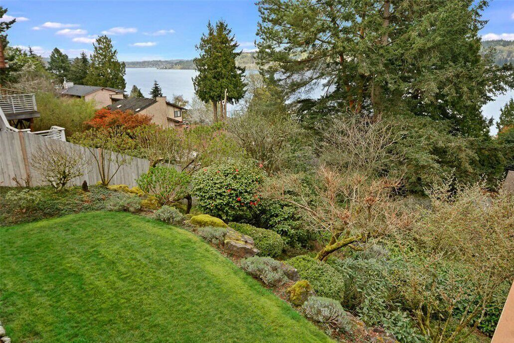 Photo of Outdoor in Matthews Beach