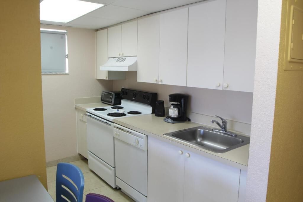 Photo of Bedroom in Pompano Beach