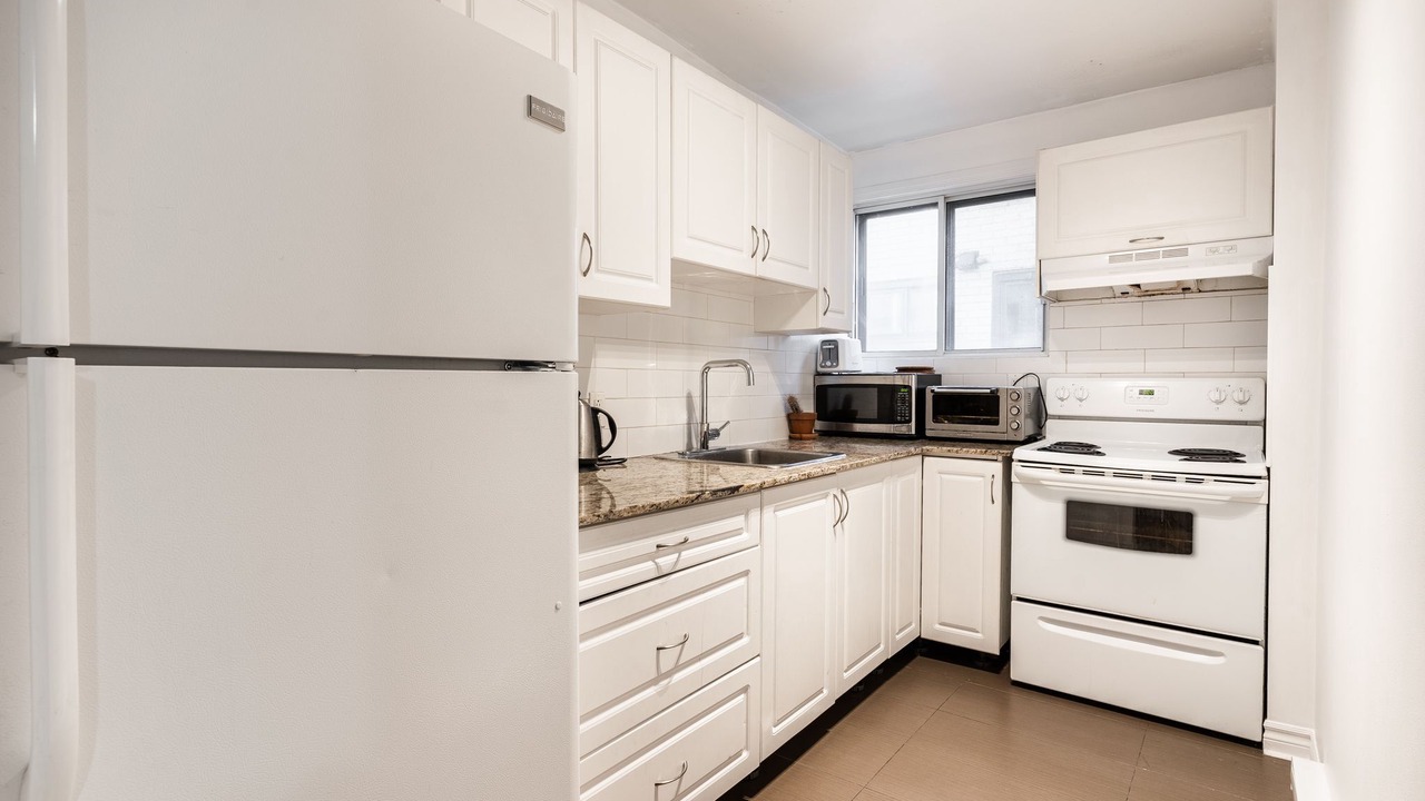 Photo of Kitchen in Quartier des Spectacles
