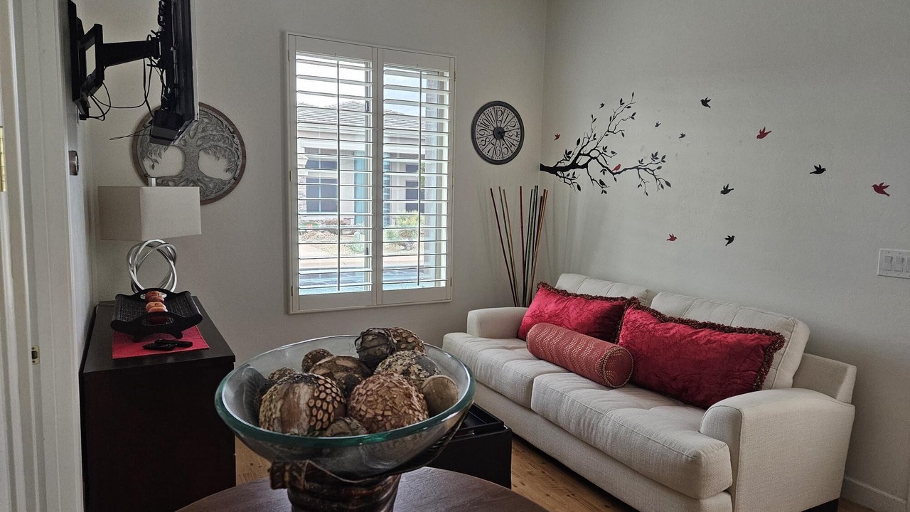 Photo of Livingroom in Pinnacle Peak