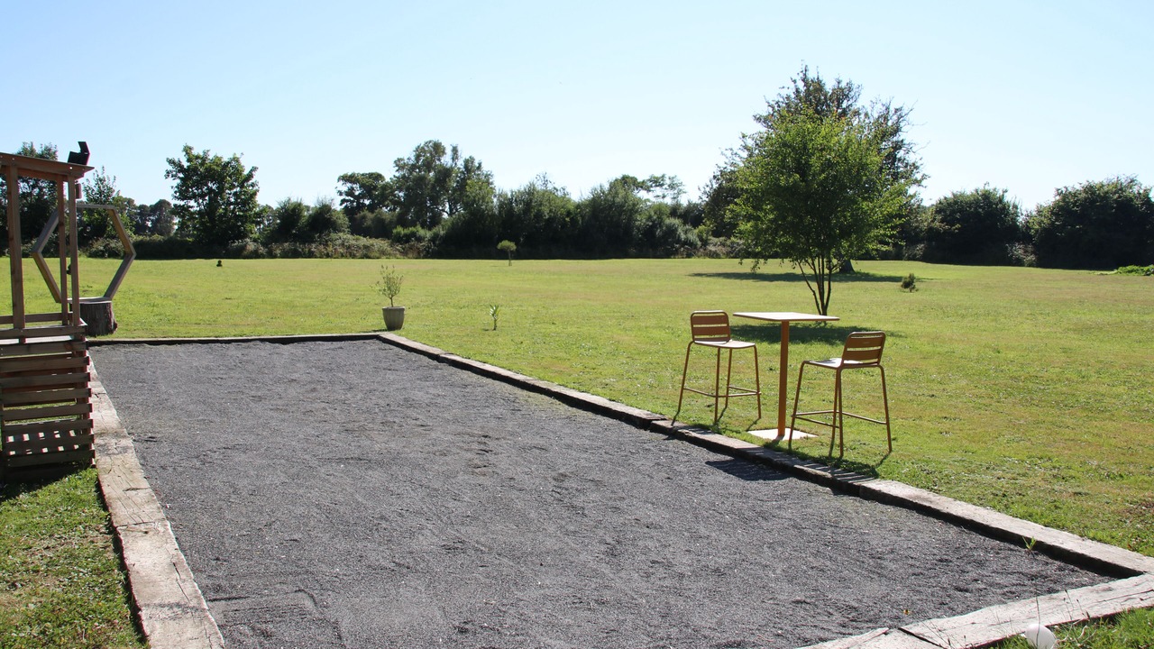 Photo of Others in Tracy-sur-Mer