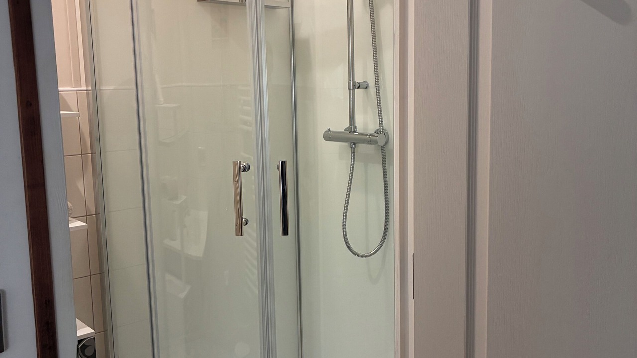 Photo of Bathroom in Tracy-sur-Mer