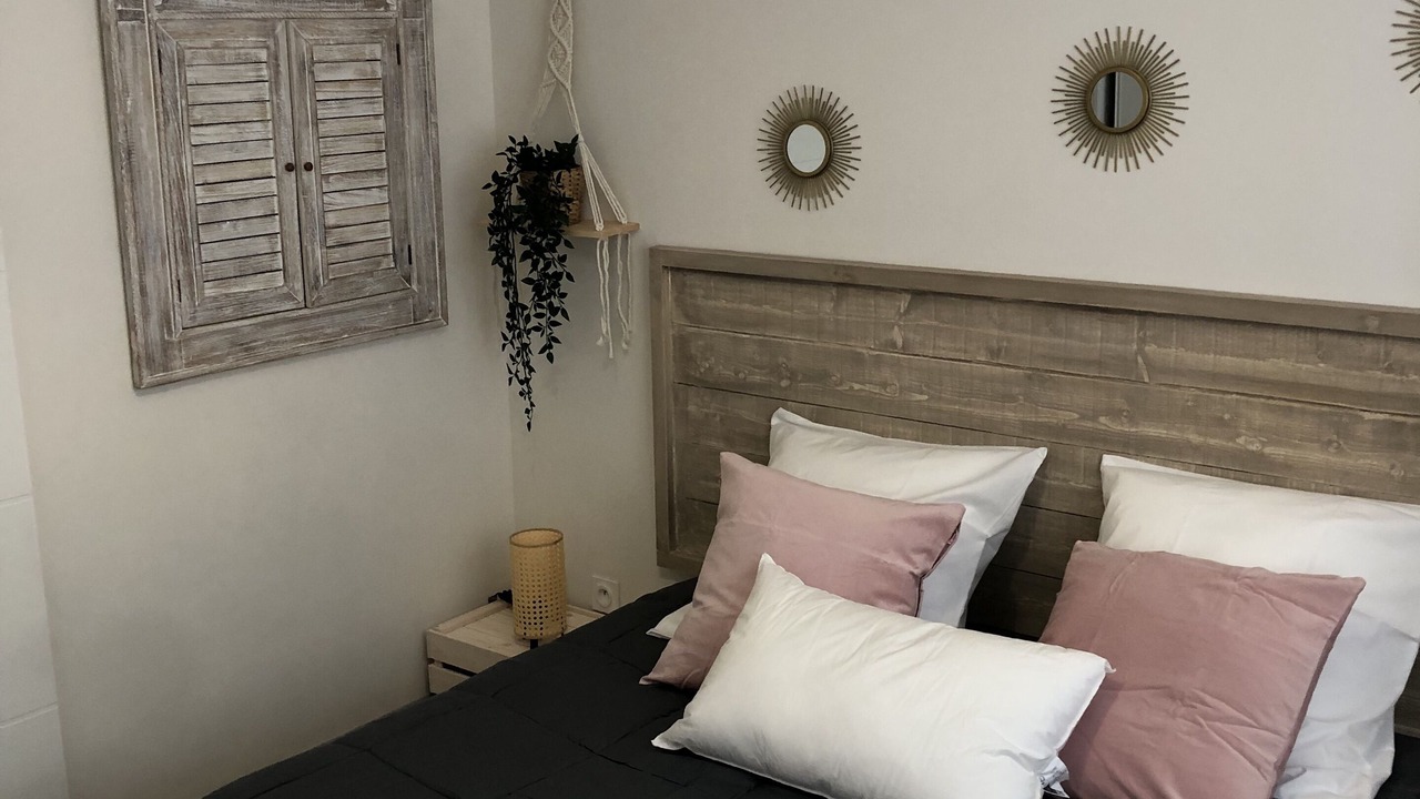 Photo of Others in Renage