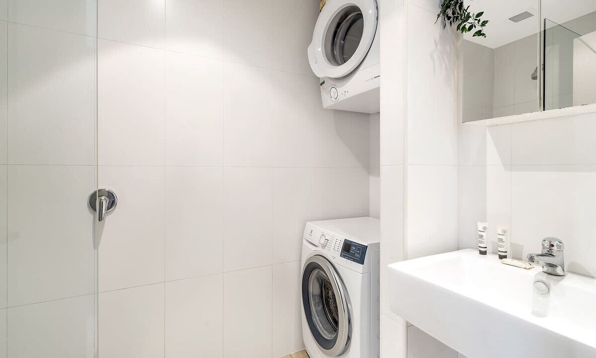 Photo of Others in Chippendale