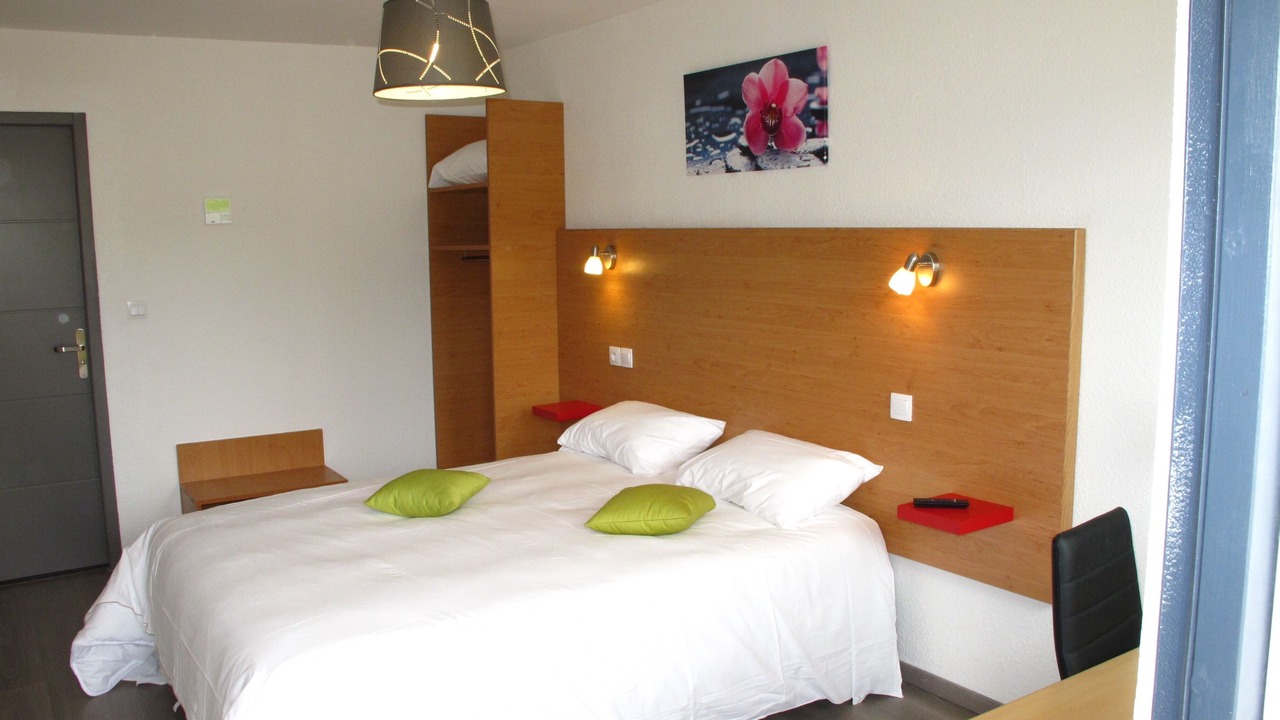 Photo of Bedroom in Coulounieix-Chamiers