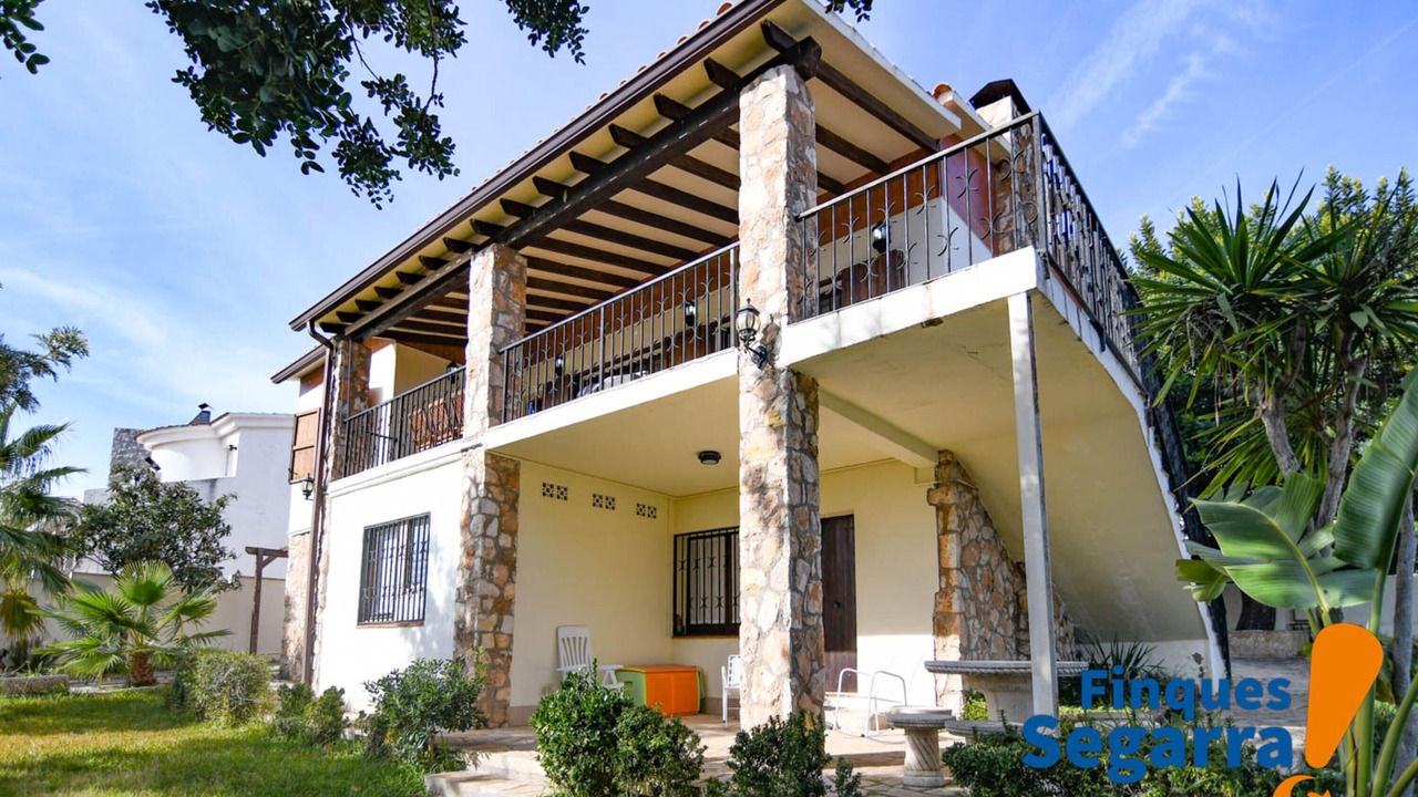 Photo of Outdoor in El Roc de Sant Gaieta
