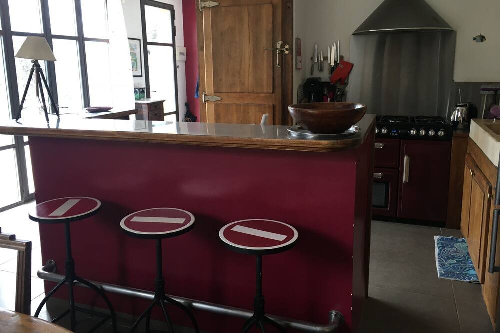 Photo of Kitchen in Pujaut