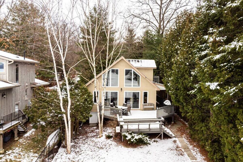 Photo of Outdoor in Springwater