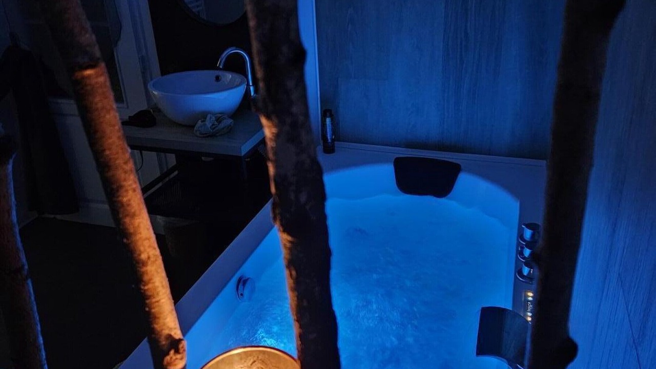 Photo of Others in Quinssaines