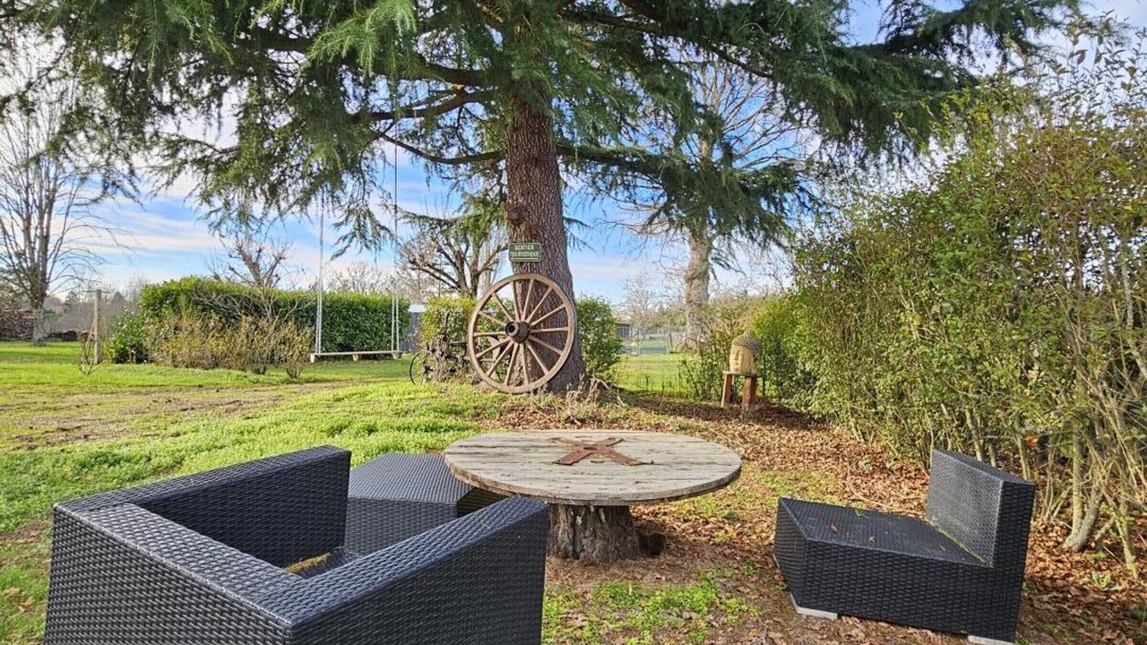 Photo of Outdoor in Quinssaines