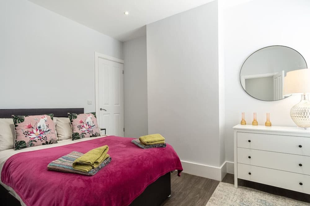 Photo of Others in Coalville