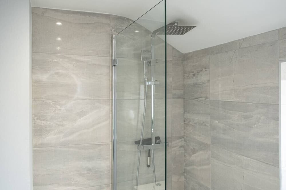 Photo of Others in Coalville