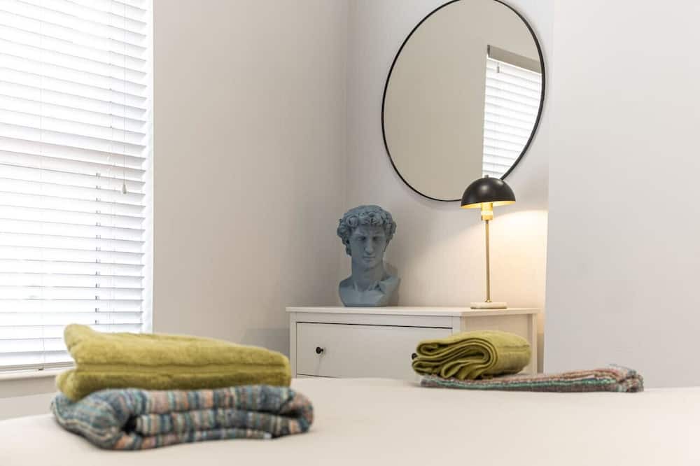 Photo of Others in Coalville