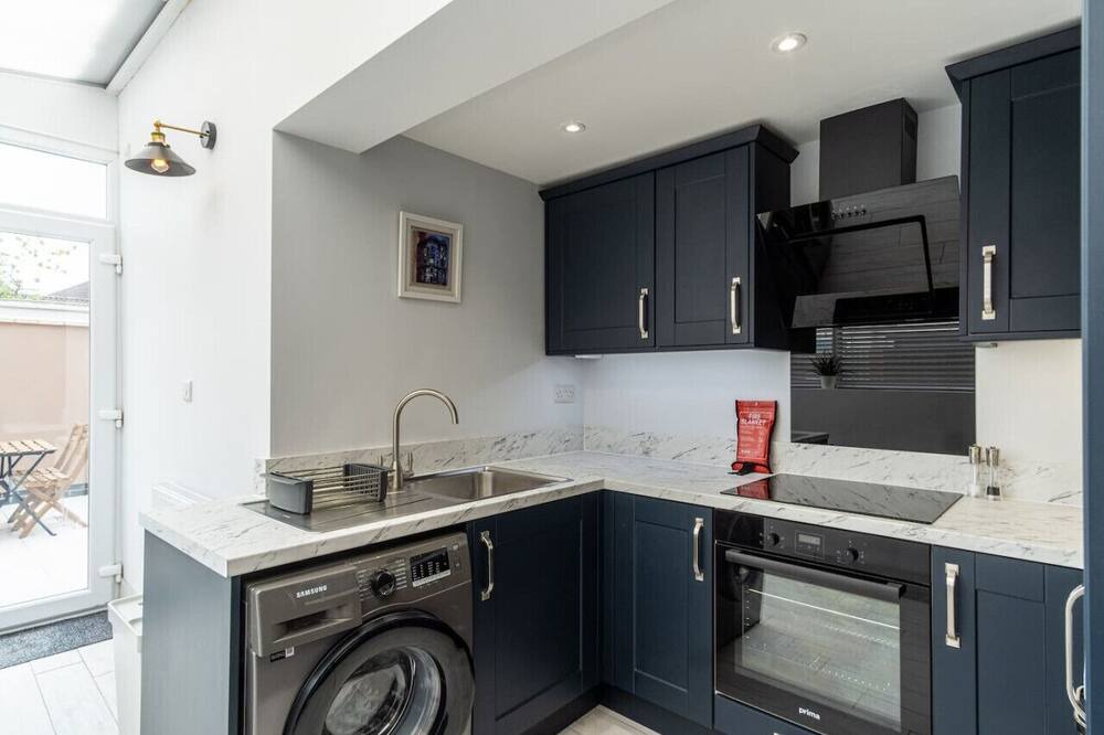 Photo of Others in Coalville