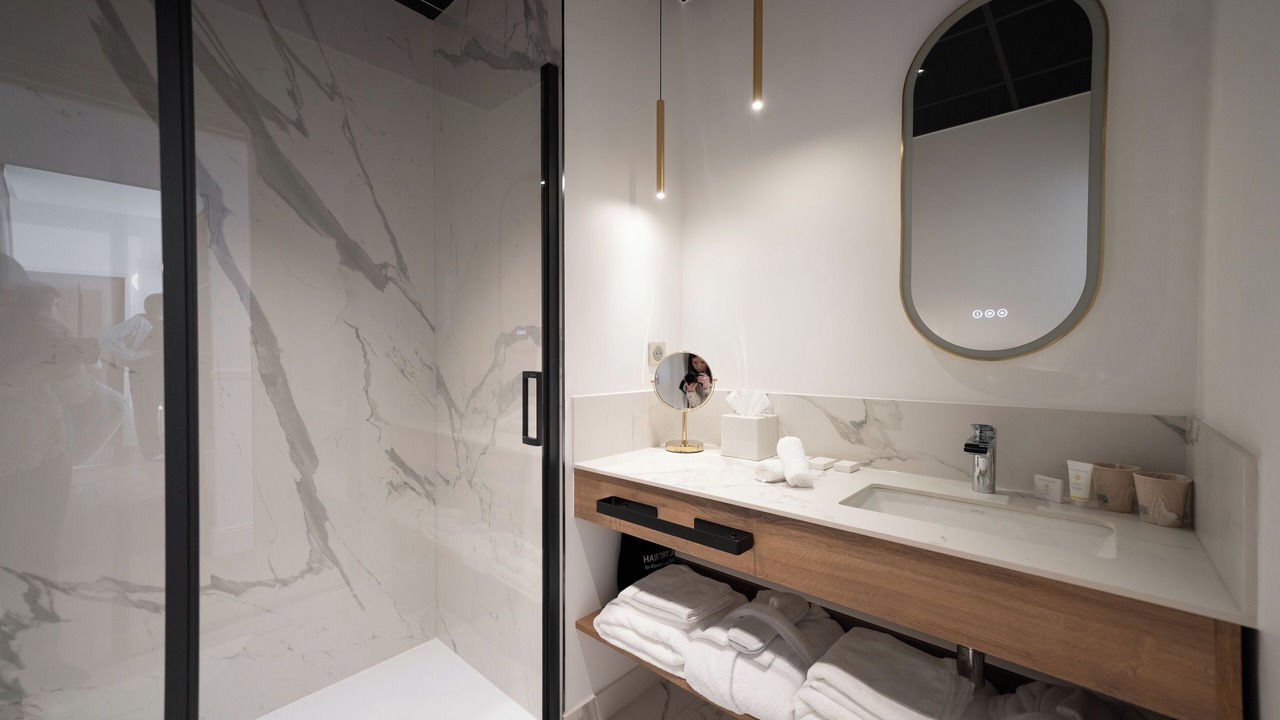 Photo of Bathroom in Epernay