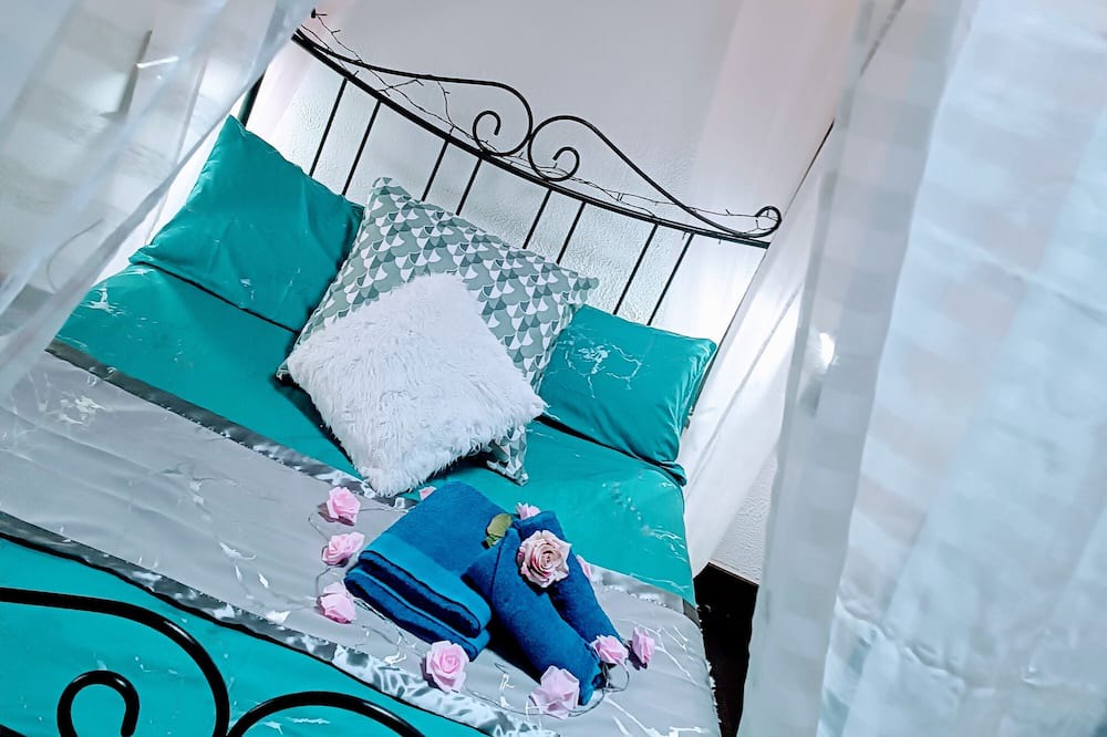 Photo of Bedroom in Capendu