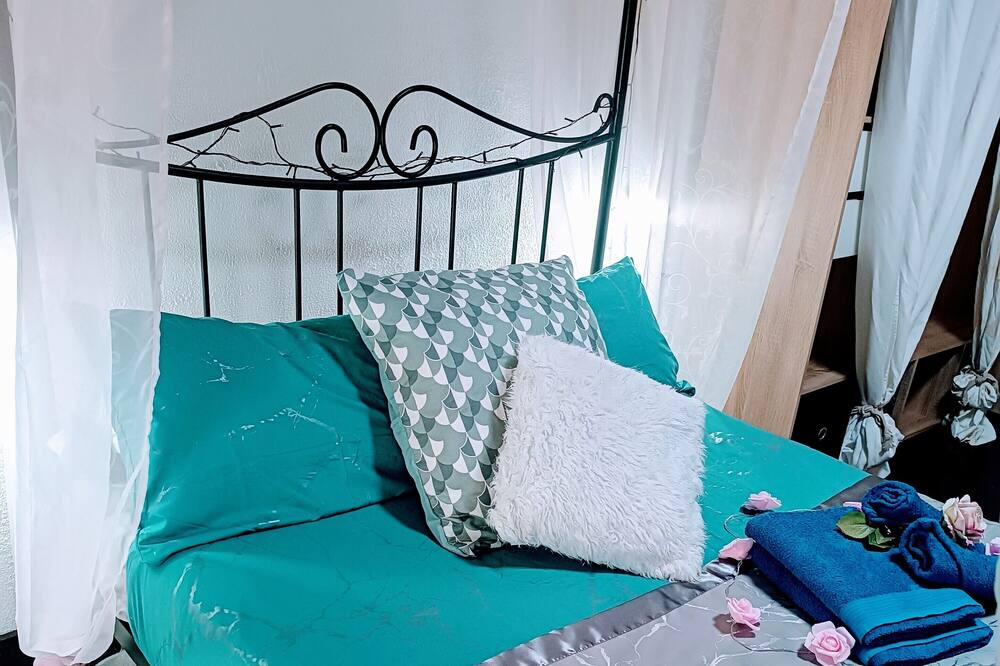 Photo of Bedroom in Capendu