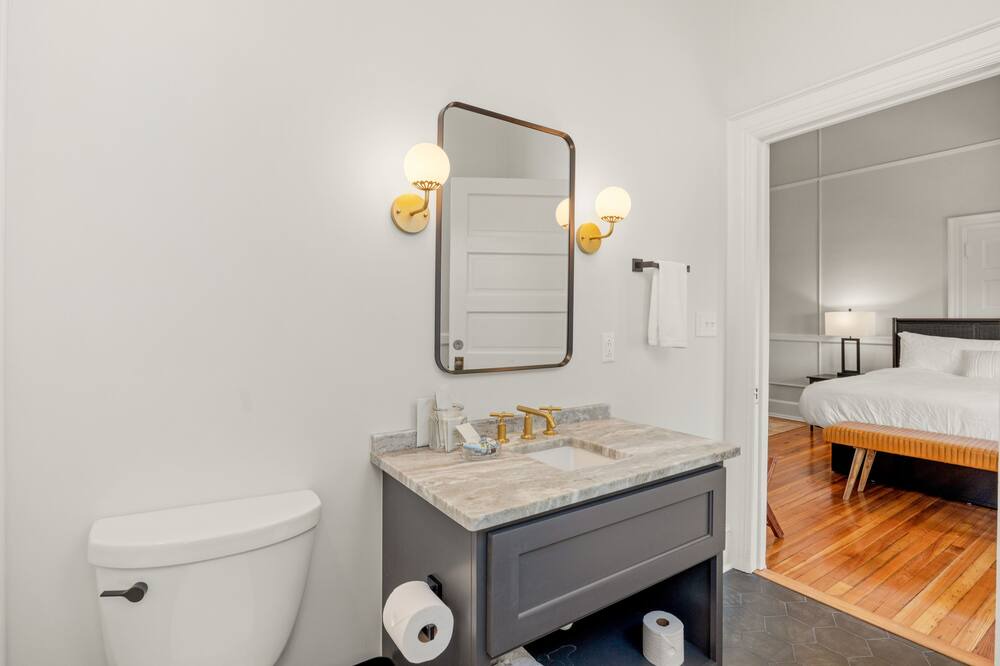 Photo of Bathroom in Valdosta
