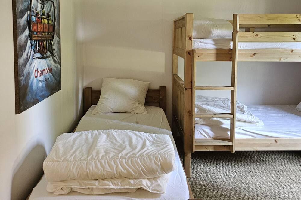 Photo of Bedroom in Cran-Gevrier
