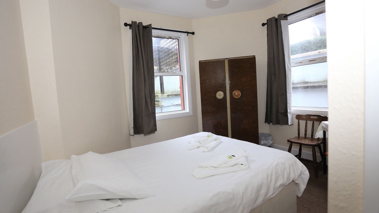 Photo of Bedroom in St. George's