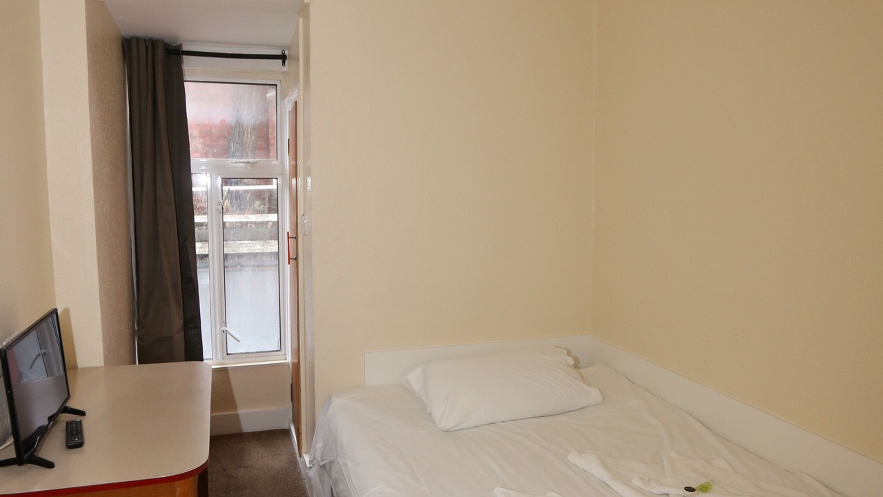 Photo of Bedroom in St. George's