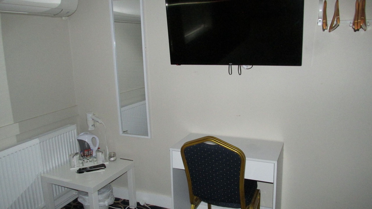 Photo of Bedroom in Desborough