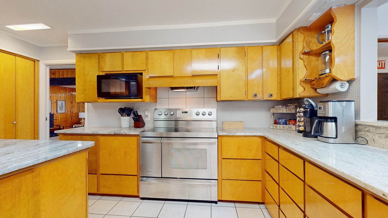 Photo of Kitchen in Scottsburg